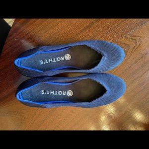 Navy Rothy’s size 10